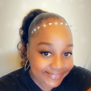 Meet your Posher, Delise